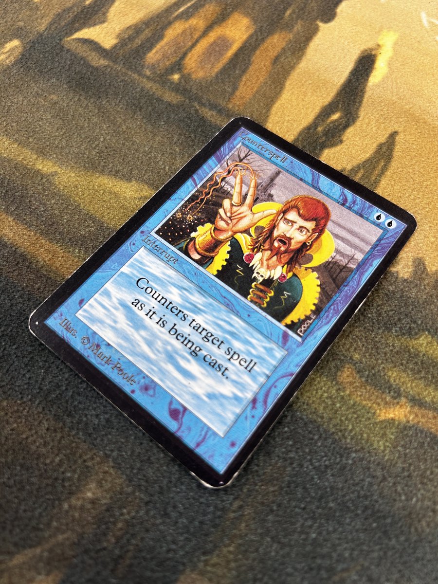 CardshopSerra's tweet image. 【商品情報】
Alpha版《対抗呪文/Counterspell》販売中です！

写真は状態EX-のものになります。
価格は118,000円で、状態GDの物もお求めやすい価格で在庫がございます！

alpha40、オールドスクールでプレイしている方、如何でしょうか？
cardshop-serra.com/mtg/products/d…
#MTG #Cardshop_Serra #alpha40