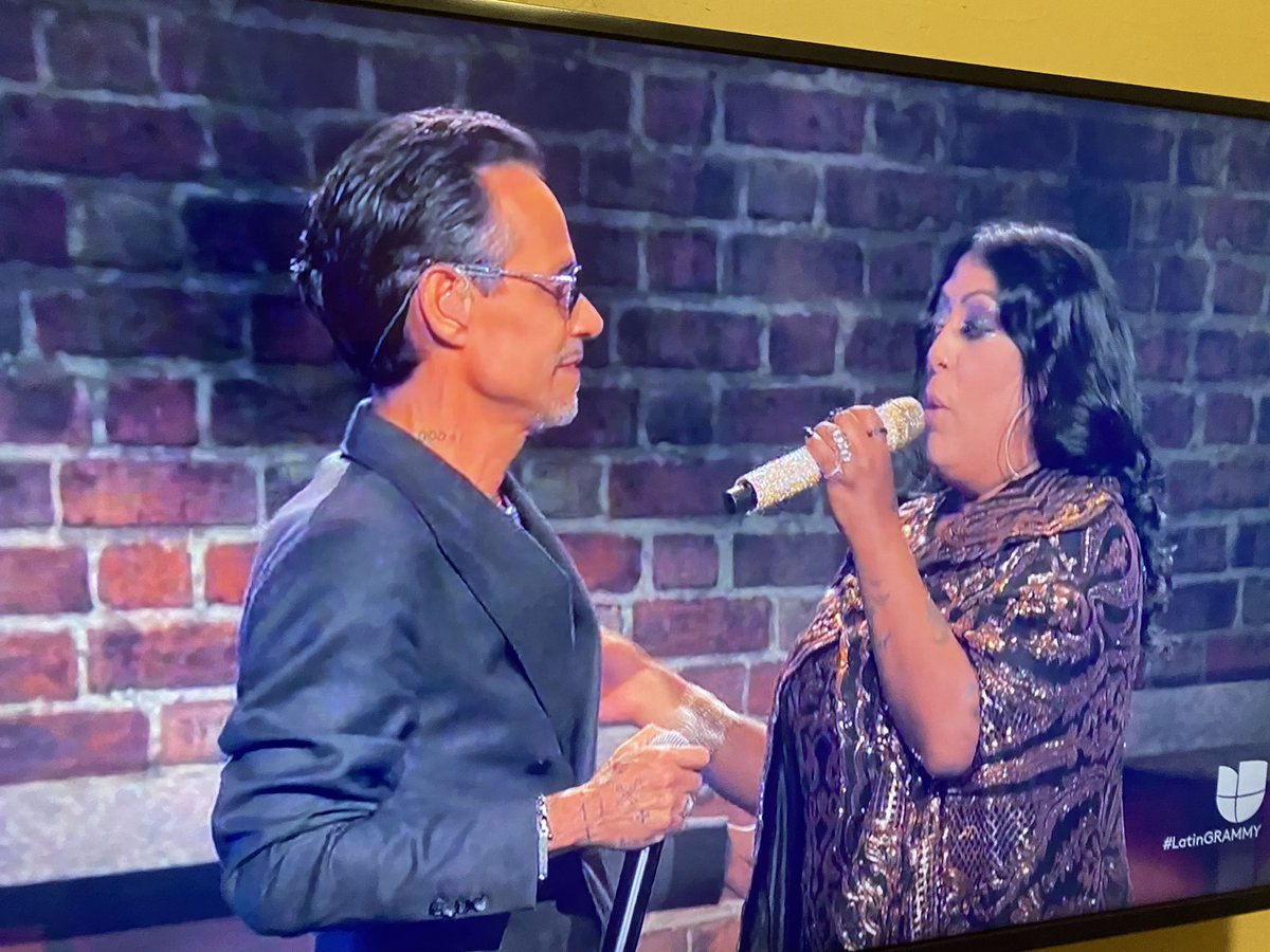 Eric_Acevedoo's tweet photo. #LatinGRAMMY que sorpresa! Still in awed. https://t.co/O0GowsaI3G