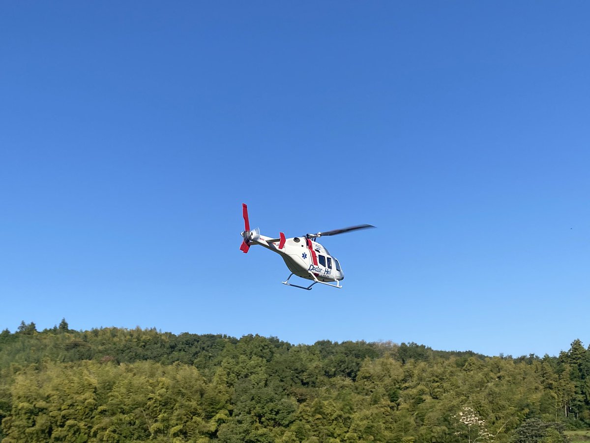 ModelingPreta's tweet photo. 3Dプリンターで製作したBell429

野外飛行動画です https://t.co/fkg6UhQFrz