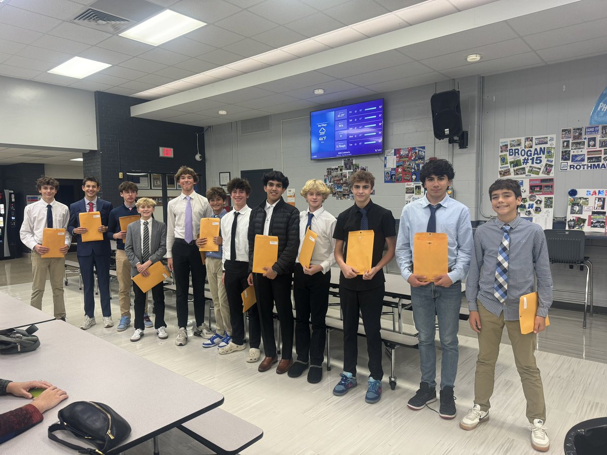 RobertDoughert5's tweet image. Bay Soccer 2024 that’s a wrap. Thanks for another great year. When you don’t get what want you get experience! Don’t Blink!