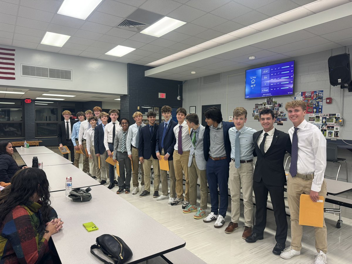 RobertDoughert5's tweet image. Bay Soccer 2024 that’s a wrap. Thanks for another great year. When you don’t get what want you get experience! Don’t Blink!