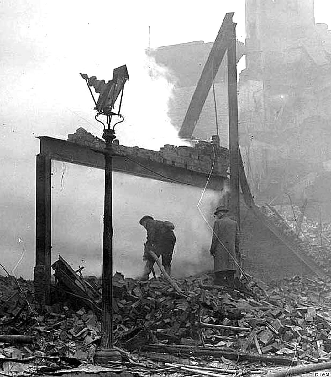 rgpoulussen's tweet image. Utter devastation. (#OTD in 1940, Coventry. #WW2 #HISTORY)