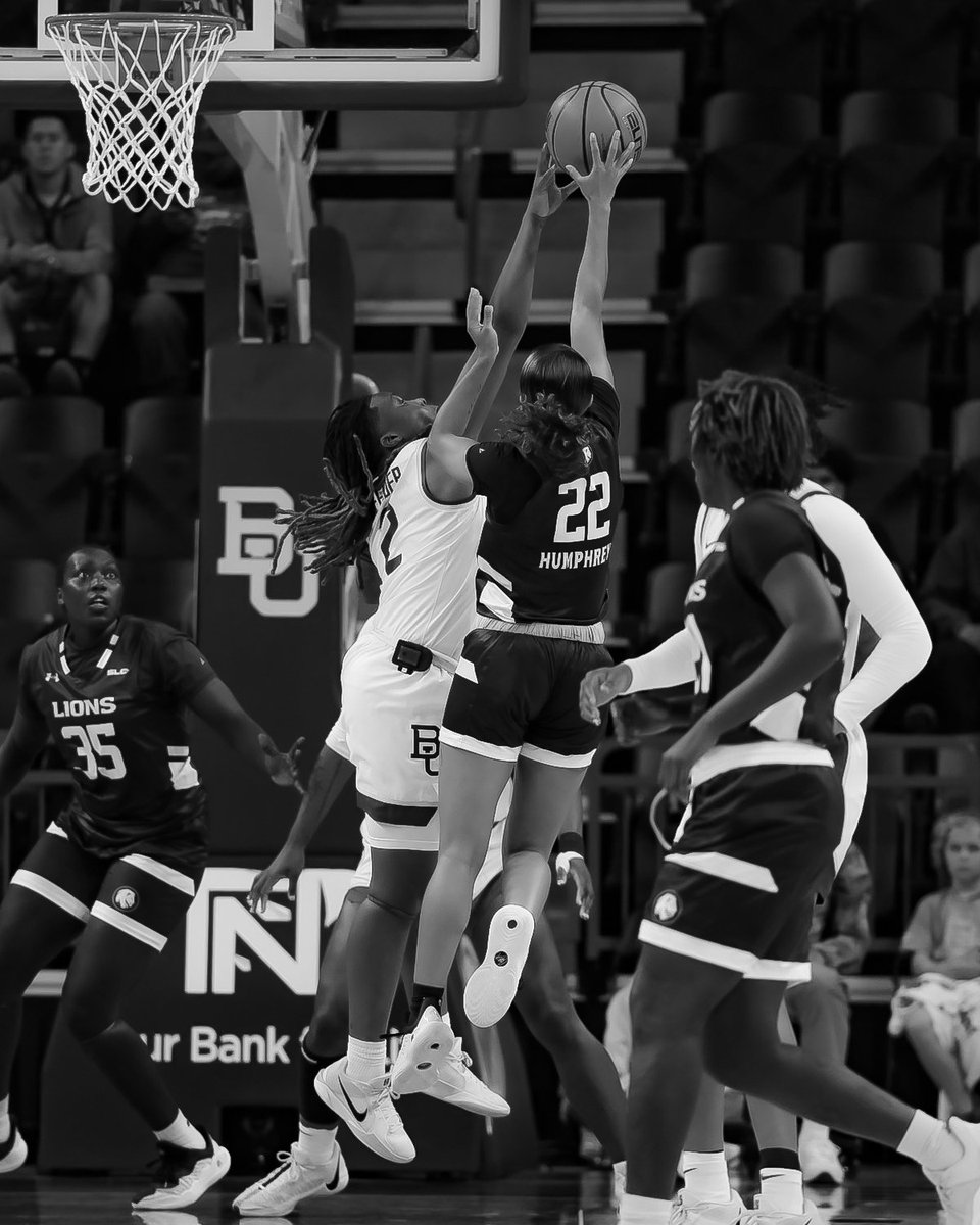 BaylorWBB's tweet photo. BL🚫CKED

#SicEm | #GreaterThan https://t.co/dM2Gf77JIA