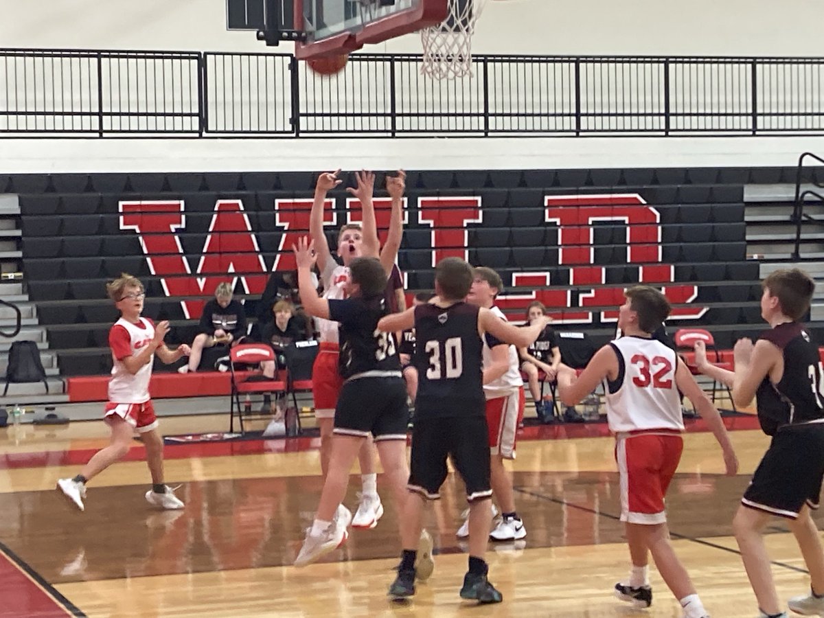 SmsWildcat's tweet photo. Wildcats were fired up for two wins agar the Huskies.  Great job by our players, coaches , cheerleaders and fans!!! https://t.co/r40Wtt5SYe