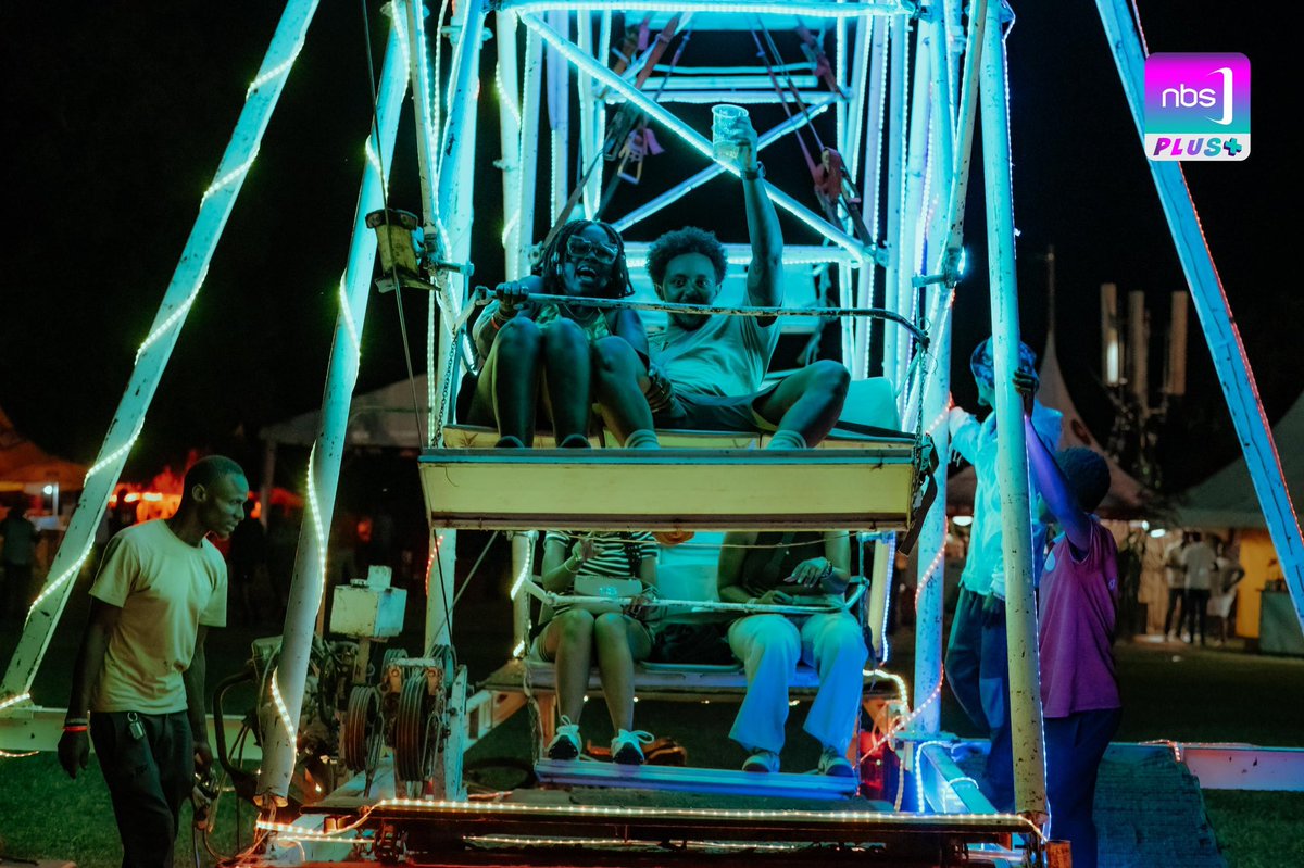 sanyukatv's tweet image. Thrills Up High!
Festival-goers enjoy the  glow of the ferris wheel as laughter and cheers light up Nyege Nyege’s opening night.

#NyegeNyege2024 #SanyukaUpdates