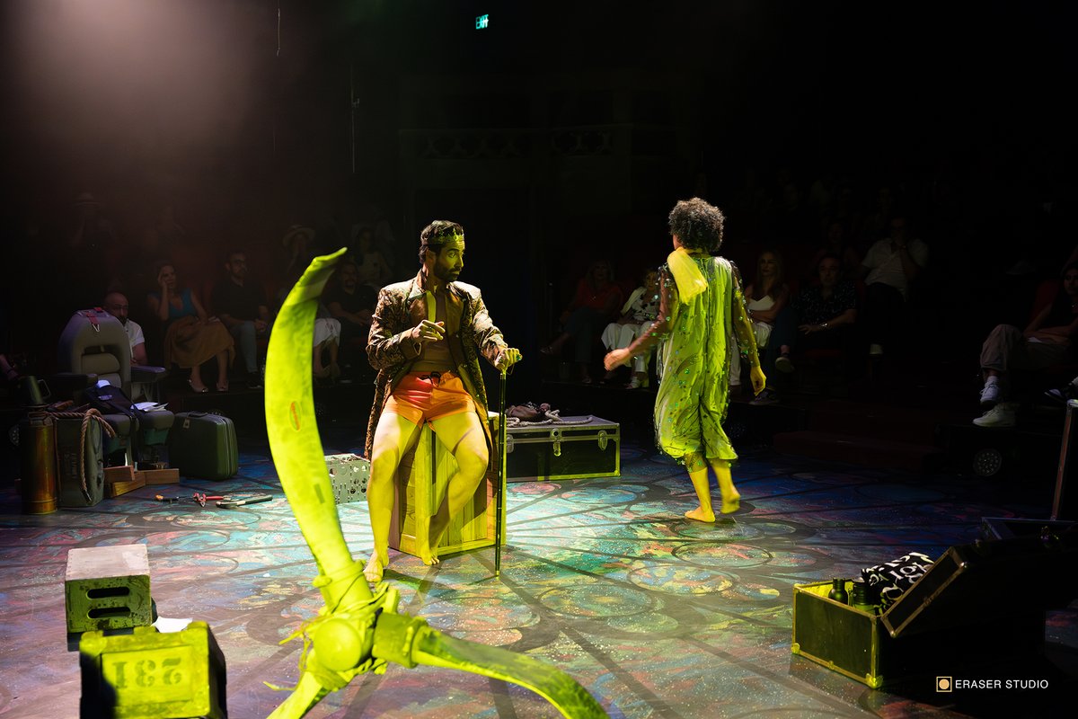 eraserstudiousa's tweet photo. The Little Prince, Antoine de Saint-Exupéry Theater Photography
Photos By: Eraser Studio Inc.
Directed by: Mostafa Ghorbanpour
#eraserstudio #sanaz_Mahdi #ali_hoss #Theater #Theaterlife #bts #btsedits #btsimages #theaterphoto #theaterphotography @iamalihoss https://t.co/diaiwgzlQh