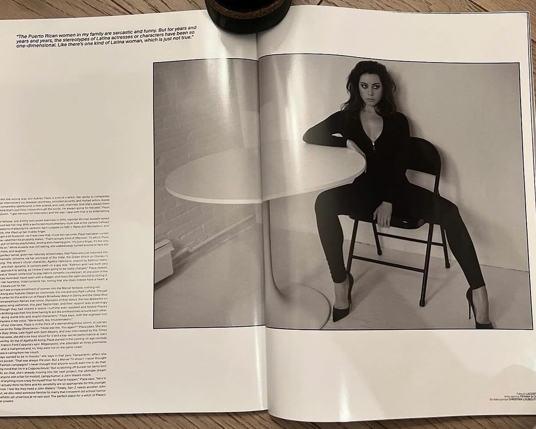 plazadeaubreyy's tweet photo. ICON!!! new preview of aubrey plaza for v magazine winter 2024

📸: rheannewhite (ig) https://t.co/CB1t5fA2wA
