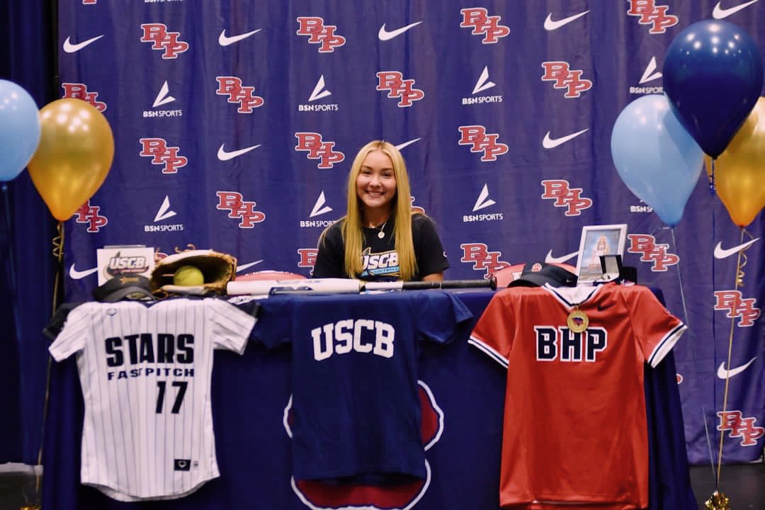 Meg Griffin tweet media