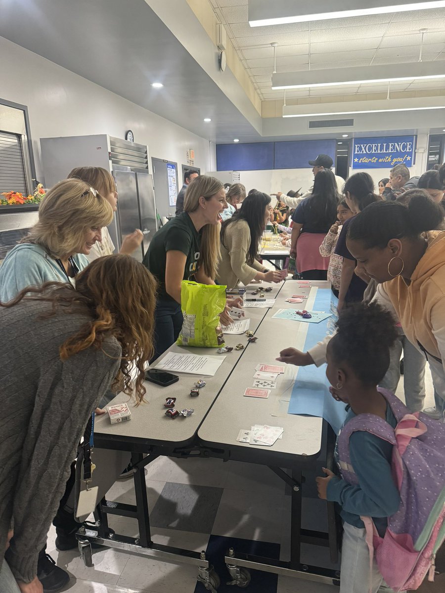 sandrinisaints's tweet photo. Family Math and STEAM Night was a success!!!! #WeArePBV #SandriniSaints https://t.co/UqqKcL6CM4