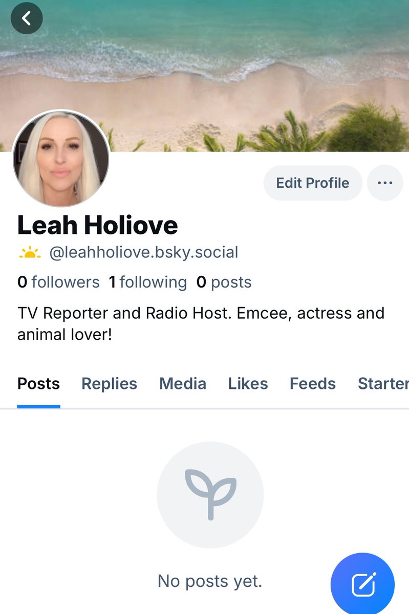 Leah Holiove tweet media