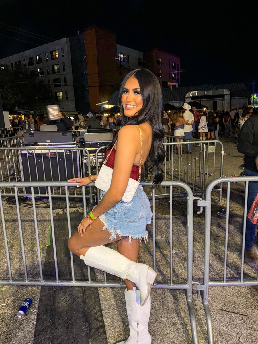 pardi girl <a href="/JonPardi/">Jon Pardi</a> ❤️