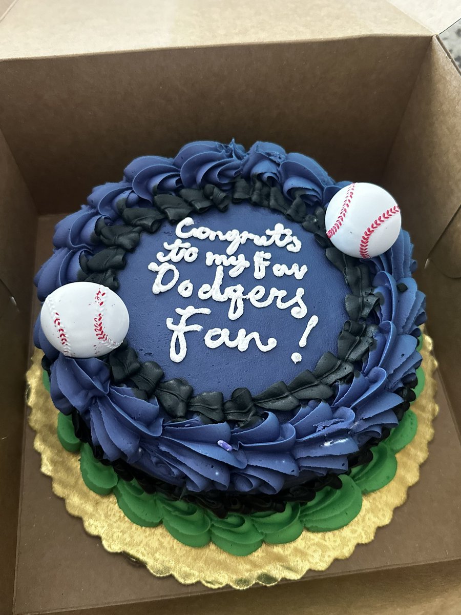 OGDodgerDiva's tweet photo. November,  BEST month ever !!! @Dodgers  !! So much fun !!! 💙 We miss you boys already !! Can’t wait for Spring Training !! #LetsGoDodgers #Dodgers #WorldSeries2024 #Flaherty #Banda https://t.co/Z9Lw5HXfT2