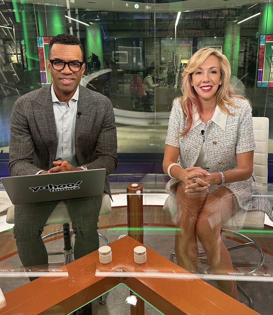 Elizabeth Gore tweet media