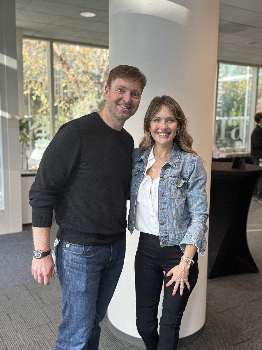 Spoke for <a href="/PayPal/">PayPal</a> Paypal today about “Going for the Gold” as they were announcing big changes to their company. As a speaker it’s always interesting being part of events like these. Thank you <a href="/diegoscotti/">Diego Scotti</a>  , Alex Chriss and <a href="/PayPal/">PayPal</a> for having me!