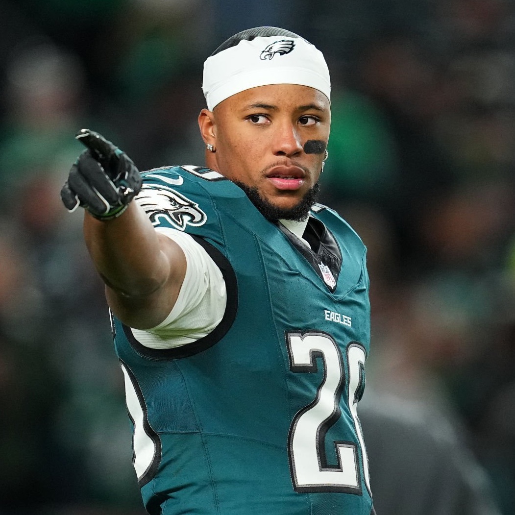 SAQUON BARKEY TONIGHT

26 TOTAL CARRIES
198 SCRIMMAGE YARDS
2 TOUCHDOWNS

HE IS HIM 😤🔥

- <a href="/_1justinn/">justin ❗️</a>