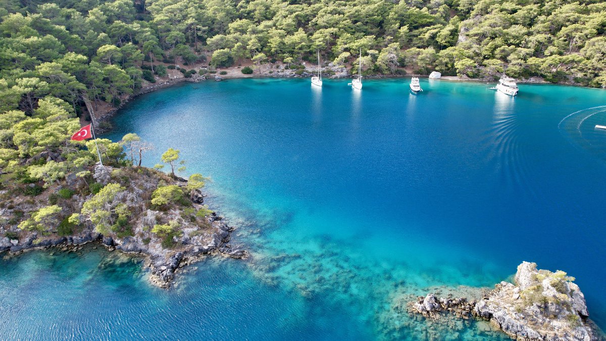 BiggiKrumm's tweet photo. November sailing in 🇹🇷… perfect weather, serene waters, and endless adventure. @SunExpress @PremiumGocek https://t.co/NhVec2mjO6