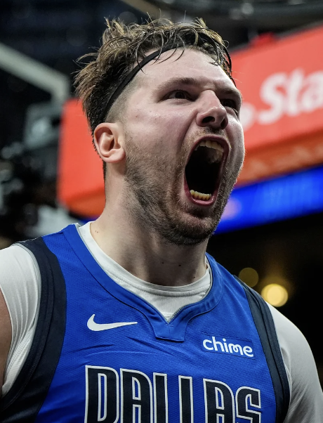 NBAMemes's tweet photo. Luka Doncic on offense

vs.

Luka Doncic on defense https://t.co/HmkJpxP1Dx
