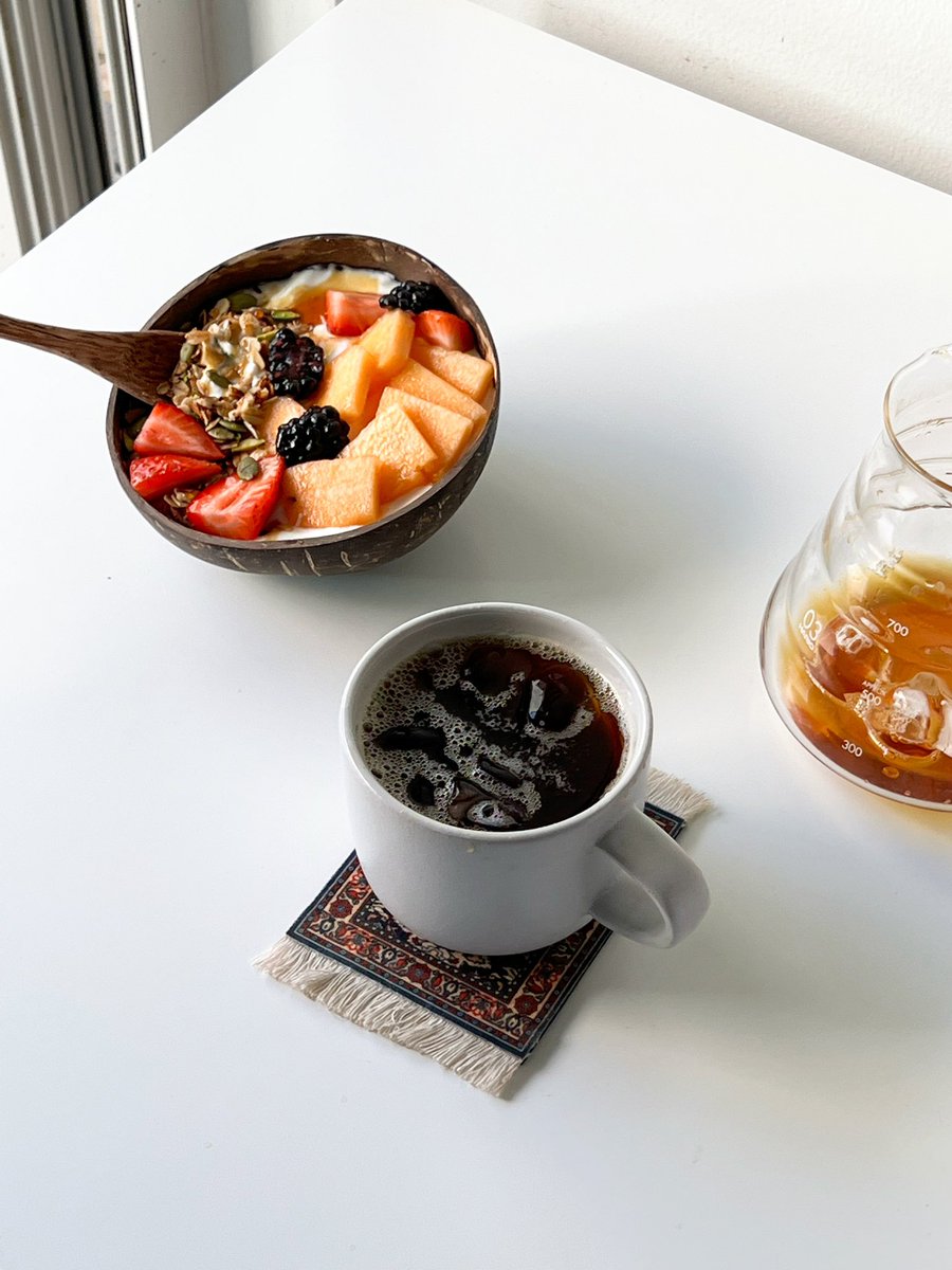 -_☘︎◡̈⃝🌻

-

-

ڪلما اخترت مصاحبة الناجحين ذوي الهمم ڪان ذلڪ حافزاً لڪ للمنافسة الشريفة، وأن تصل إلى القمة والتميز قيل الرفقاء دفعة للأمام، أو خطوات للوراء🪻

#صباح_الخير ⛅️
#جمعه_مباركة ♥️