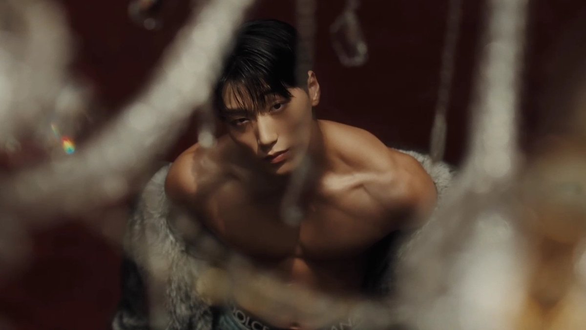 sanshinepics's tweet image. ARE WE SEEING HIM?? CHOI SAN THE MAN THAT YOU ARE

#에이티즈의_빛나는_시간_파트투
#GOLDENHOUR_Part2 #IceOnMyTeeth
#ATEEZ #에이티즈