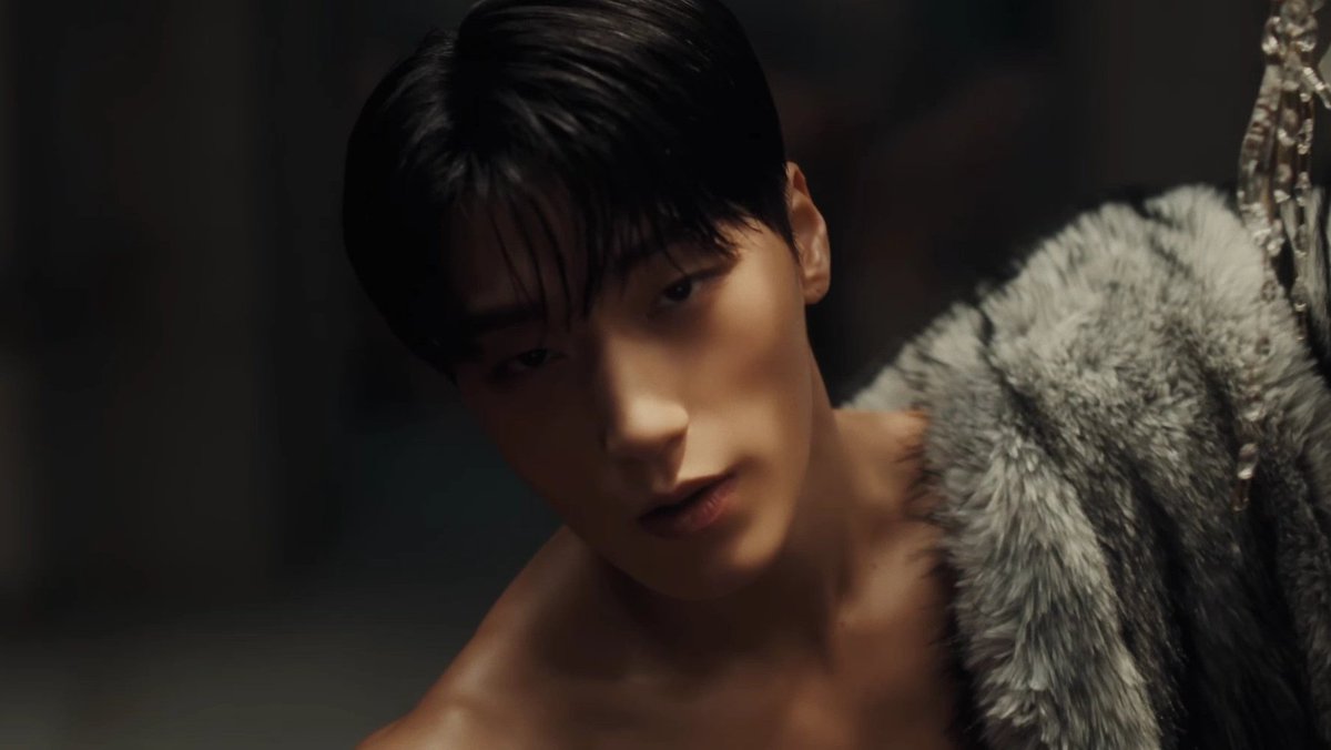 sanshinepics's tweet image. ARE WE SEEING HIM?? CHOI SAN THE MAN THAT YOU ARE

#에이티즈의_빛나는_시간_파트투
#GOLDENHOUR_Part2 #IceOnMyTeeth
#ATEEZ #에이티즈