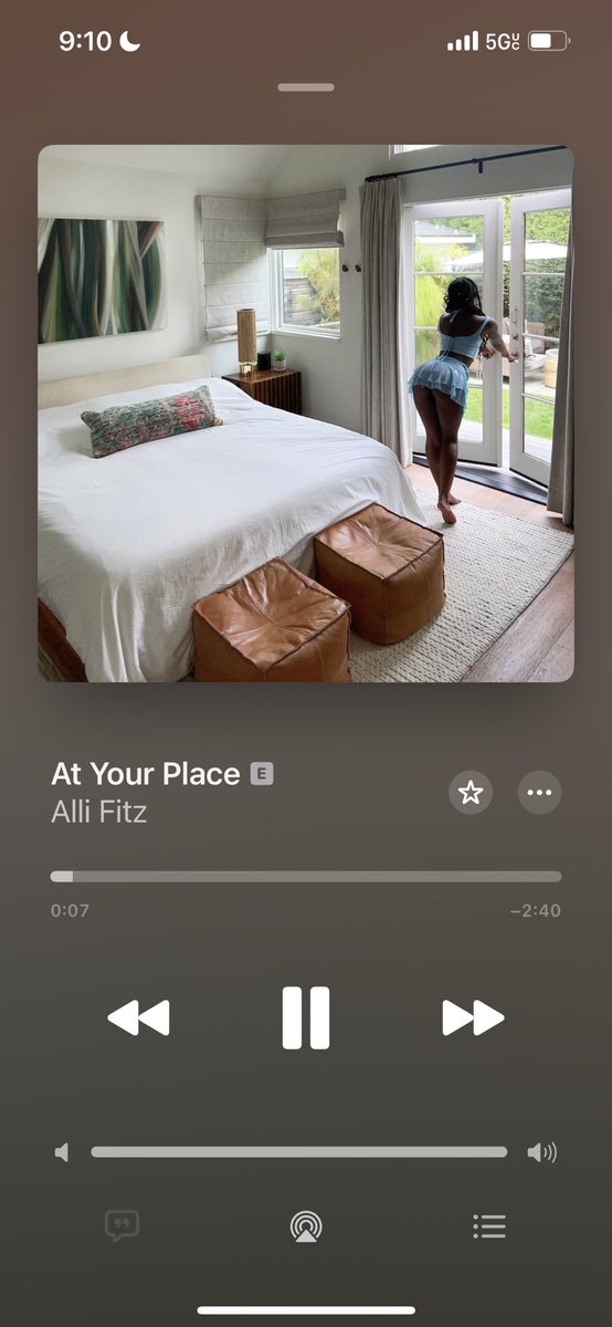 allicatttx's tweet photo. MY NEW SONG IS OUTTTT‼️‼️ STREAM #ATYOURPLACE NEEOW! https://t.co/SZF6Dsy90k https://t.co/NJmDFcuptd