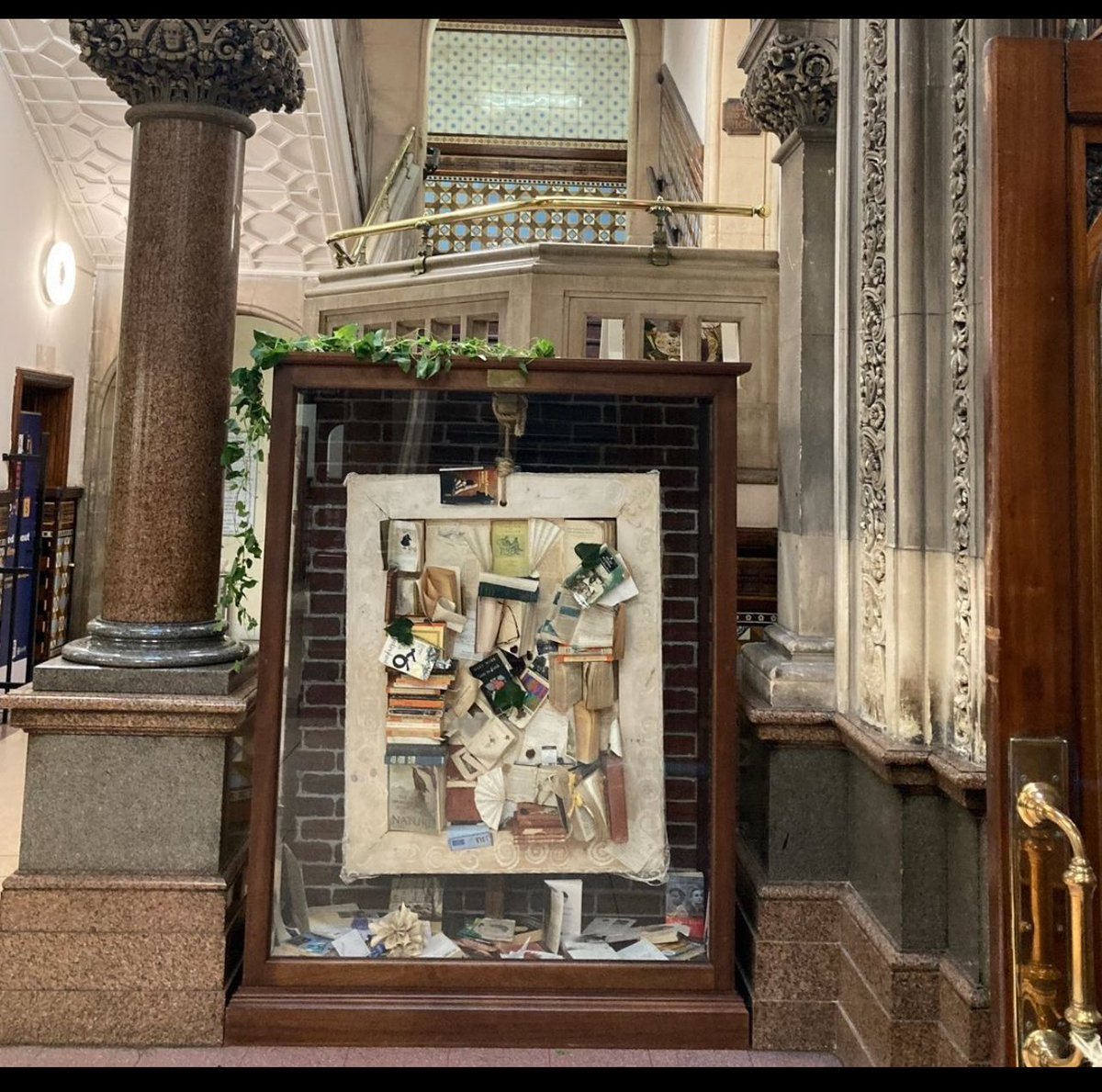 Elaine Robinson Artist SPOTtimespotTIME tweet media