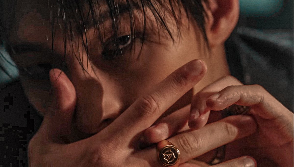 mglooks's tweet image. MINGI MAFIA BOSS 

#GOLDENHOUR_Part2 
#IceOnMyTeeth