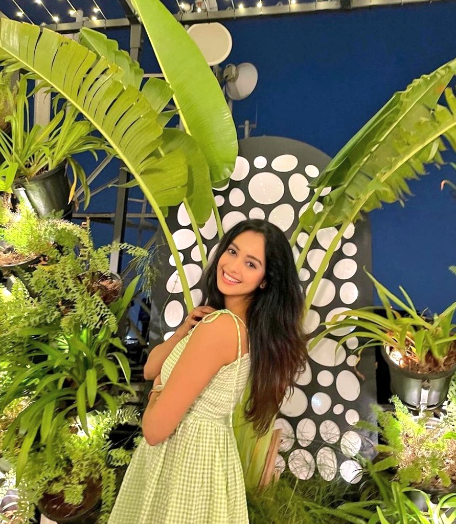 sunshinexvibe's tweet photo. Such a cutieeee 💚🥹

#Mugdhachaphekar #Krishdha #Pranbir #Kumkumbhagya https://t.co/dzJnMBXYPZ