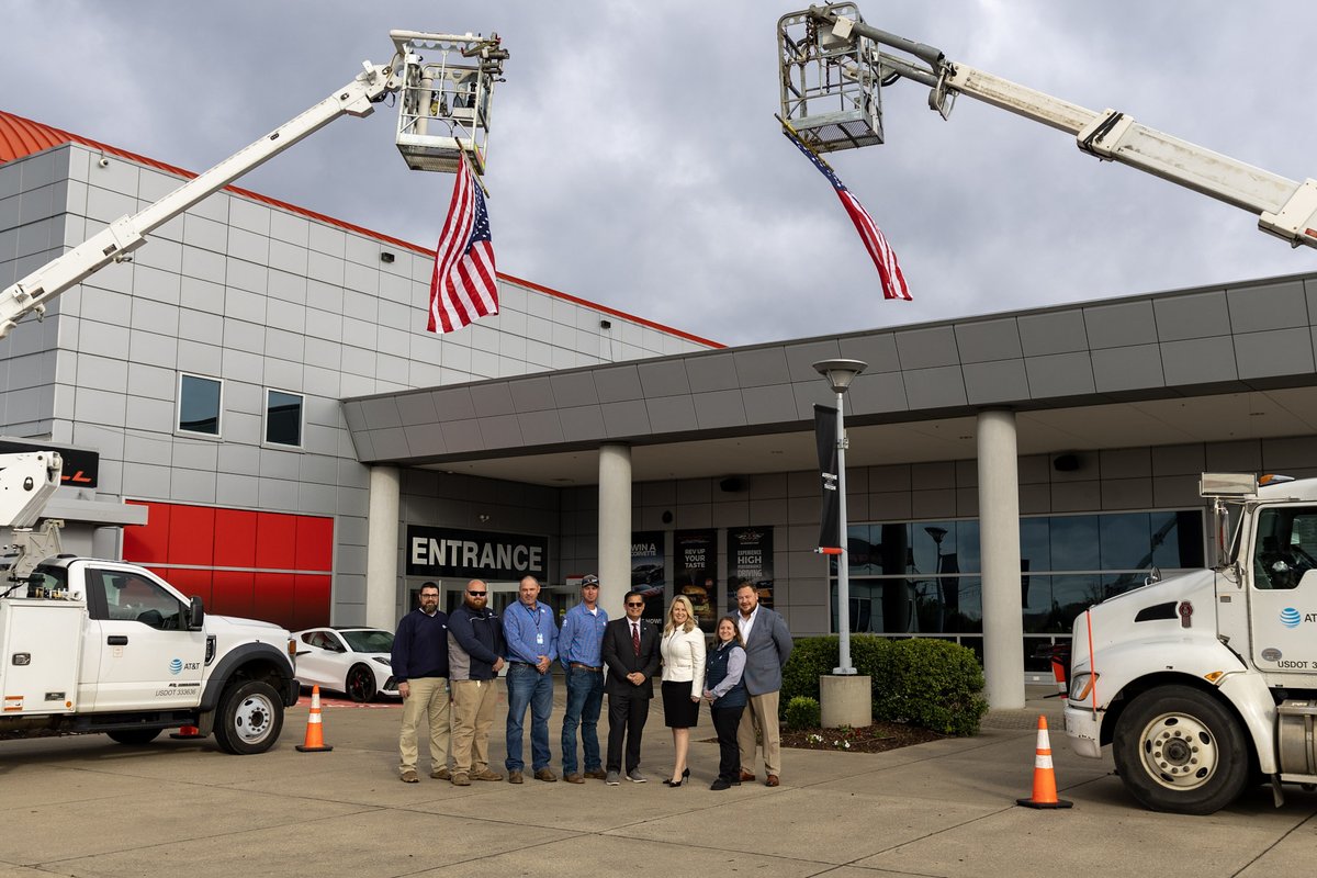 BGChamber's tweet photo. Thank you, AT&amp;T Kentucky, for hosting the 2nd Annual Coffee Hour! Your support for WKU &amp; BRADD highlights your dedication to our community.  

#LegislativeUpdate #CoffeeHour #ATTPolicyKY #WKU #BRADD #BGChamber https://t.co/5QYV5LEKDL