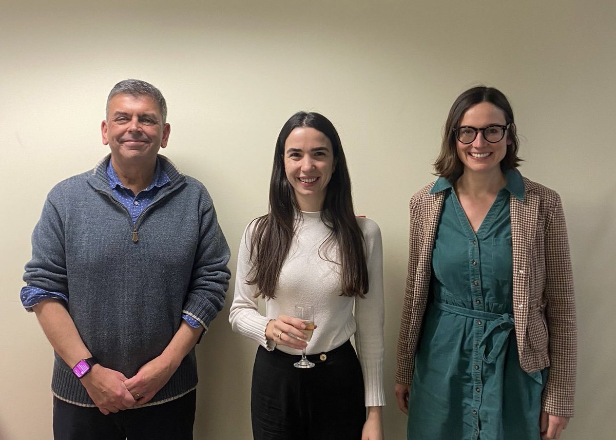 Julia Rodriguez-Sanchez (@julia_rodsan) on Twitter photo Some news... This week I passed my PhD viva with no corrections! A big thank you to my examiners @KathaSchmack and <a href="/magnetokrishio/">Krish D. Singh</a> for such an inspiring discussion, and to my amazing supervisors <a href="/dr_rick_adams/">Rick Adams 🇺🇦@drrickadams.bsky.social</a>, <a href="/DanHauke/">Daniel Hauke</a> and Karl Friston for all their support throughout my PhD! Some news... This week I passed my PhD viva with no corrections! A big thank you to my examiners @KathaSchmack and <a href="/magnetokrishio/">Krish D. Singh</a> for such an inspiring discussion, and to my amazing supervisors <a href="/dr_rick_adams/">Rick Adams 🇺🇦@drrickadams.bsky.social</a>, <a href="/DanHauke/">Daniel Hauke</a> and Karl Friston for all their support throughout my PhD!
