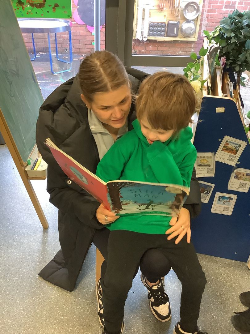 glanhowyprimary's tweet photo. Pupils in Corn Du had a fantastic afternoon showcasing their Humanities topic 'Up in the Attic'! They showed off all the wonderful learning opportunities they have had this term! #Hu_man #CornDu #EngagingEddies https://t.co/UFuzpMbJY8
