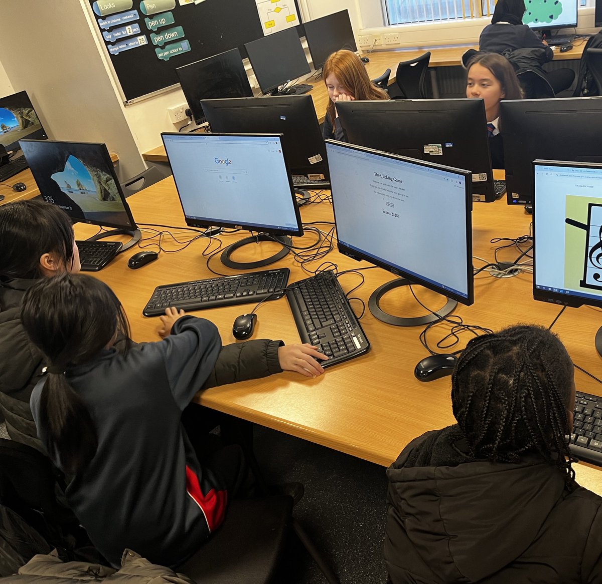 CompMathsOlchfa's tweet image. The CyberFirst Girls Competition @NCSC closes in 4 days 21 hours 3 minutes.... and Y8 girls @Olchfaschool are giving it all! 💪 Great way to inspire girls to pursue a career in computing, they belong! Trying to do our bit to close the gender gap @WeAreComputing