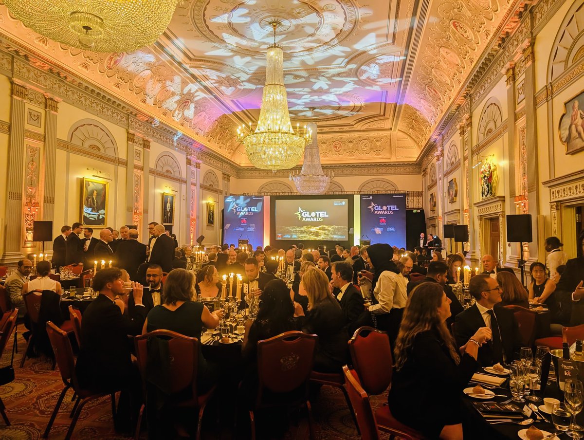 Hormuud's tweet image. We are proud to announce that Hormuud Telecom has won the "Connecting the Unconnected" award at the #GlotelAwards 2024 hosted by @telecoms 

For two decades, we’ve worked to bring Somalia closer – rebuilding networks, bringing internet to the most remote corners, and rolling out…