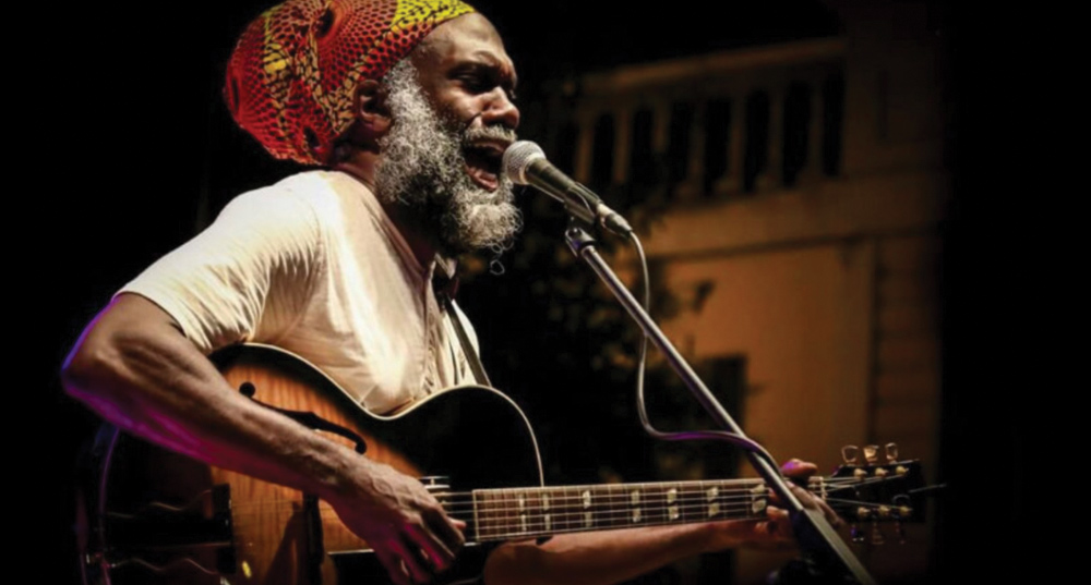 Making Noise in the Library: Corey Harris
TODAY! 
Join us in the Music Library for a free concert from Corey Harris, a guitarist, songwriter, and band leader who has carved out his own niche in blues. Today, Friday, 11/22, at 1:00 pm
Free and open to all!
cal.lib.virginia.edu/event/13307386…