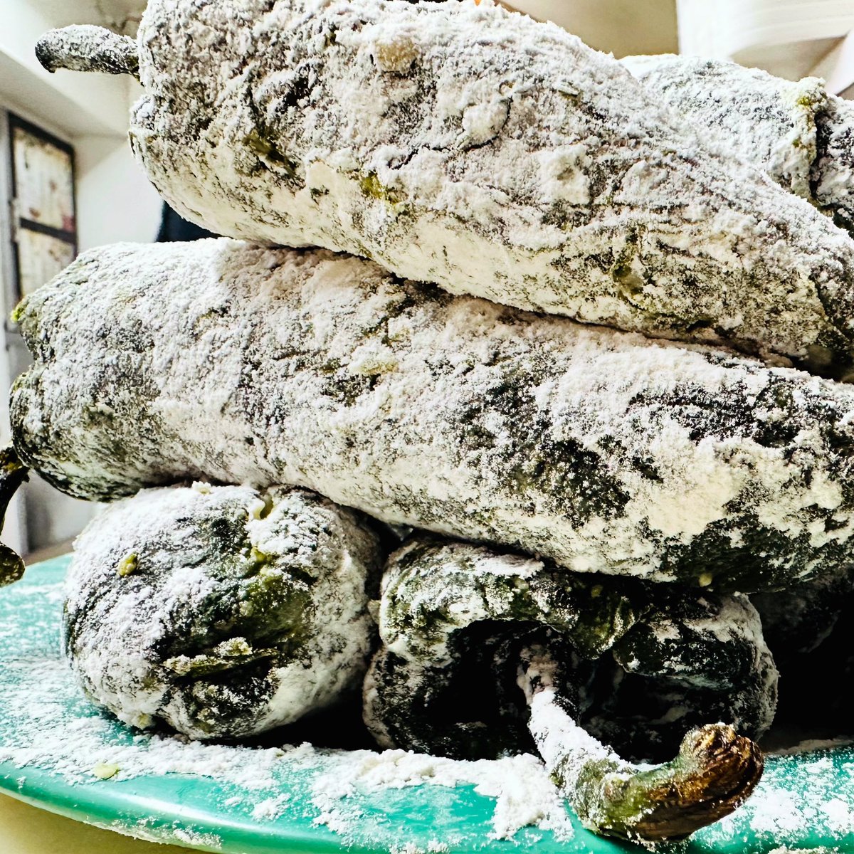 TMixteca's tweet photo. We make our Chiles Rellenos in house. 
#chilesrellenos #stuffedpoblanos #mexicanfood #daytontacos https://t.co/vayyFLbs0P