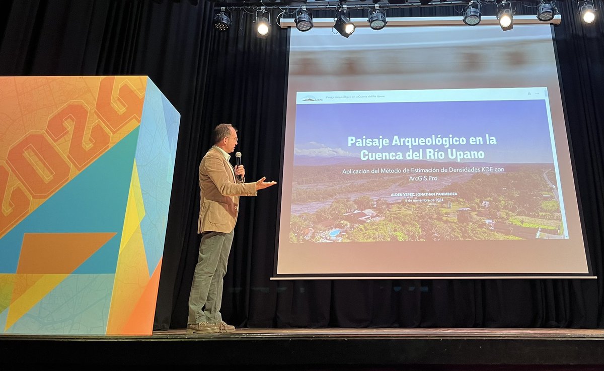 Leo Zurita tweet media