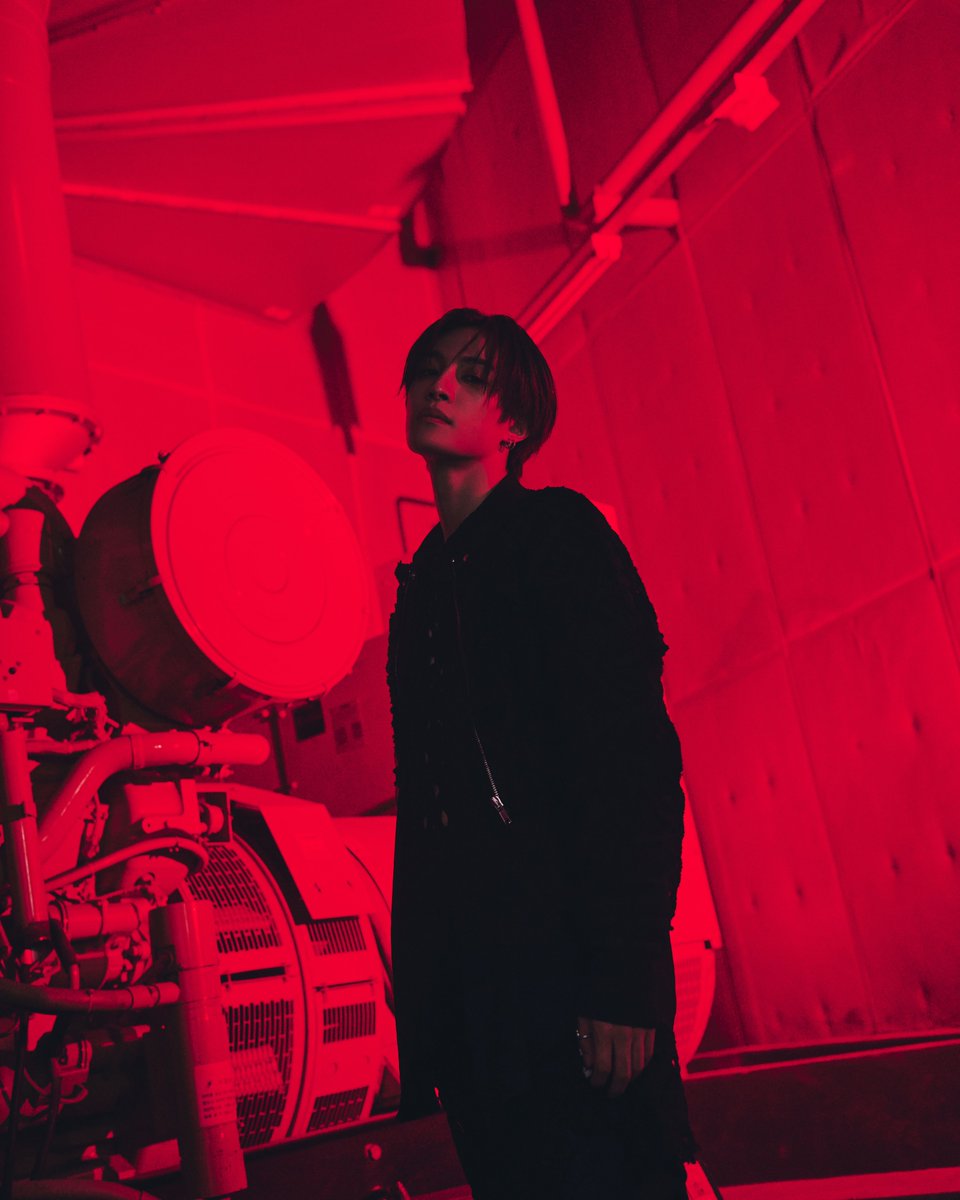 WayV The 6th Mini Album ‘FREQUENCY’ MV Image #YANGYANG

【FREQUENCY - The 6th Mini Album】 
➫ 2024.11.25 (CST/KST)

💿Pre-order&amp;save&amp;add 
WayV.lnk.to/FREQUENCY

#WayV #威神V #FREQUENCY
#WayV_FREQUENCY