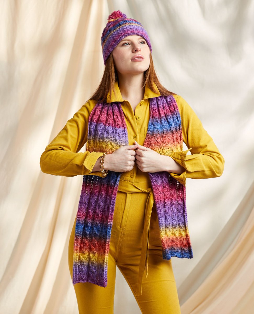 Universal Yarn tweet media