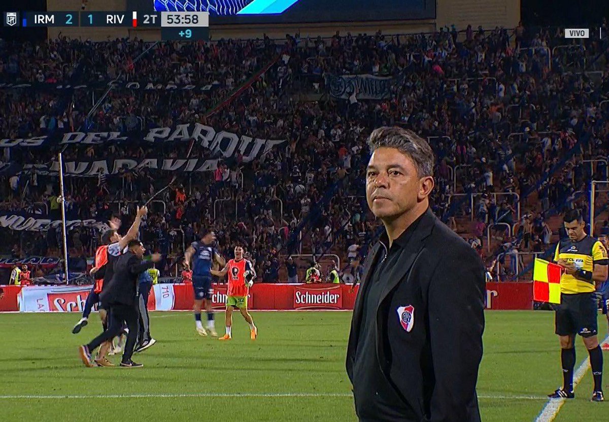 RiverLPM's tweet photo. ¿Qué le dirías a Gallardo en este momento de River? 💬 https://t.co/afUu2BwR4W