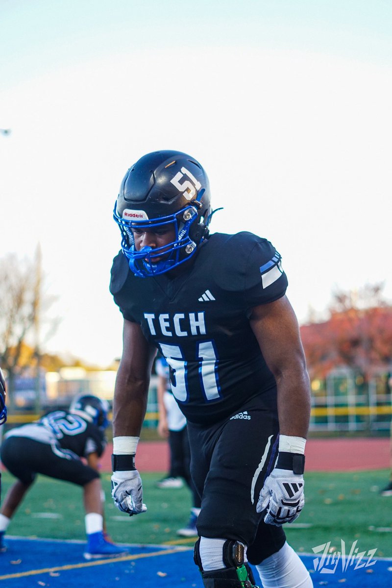 Senior Year Highlights! Thank you Tech Football for creating me into the man I am today! <a href="/PCTIBulldogFB/">Passaic Tech High School Football</a> <a href="/PCTVSFBRECRUIT/">PCTI Football Recruiting</a> <a href="/PCTI_CoachMuir/">Antony Muir</a> <a href="/Coach_Fava50/">Matt Fava</a> <a href="/PCTI_Athletics/">PCTI Athletics</a> 

share.qwikcut.com/673a81ad221577…