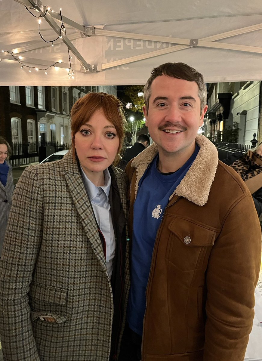 Cunk and Scrivens, the duo dreams are made of.

(From my mummification demo at last night’s Lamb’s Conduit Street Christmas Fair for <a href="/TheEES/">The Egypt Exploration Society</a>)

#PhilomenaCunk #comedy #egyptology #ancientegypt #history #education #heritage #engagement #archaeology