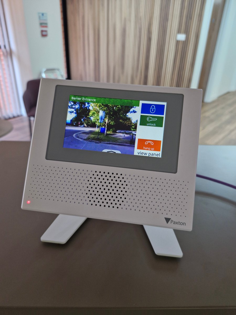 SCSautomationuk's tweet image. Check this out! New barrier installation with a @PaxtonAccess video entry solution! Nice job team #staysafe #accesscontrol #barrier #entry #exit
