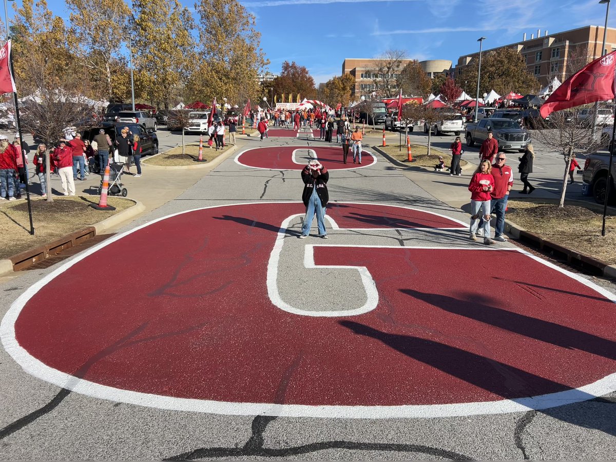 CanaanSandy's tweet image. GETTUM 2025 @RazorbackFB FAM.. B KEEPIN UP WITH UR #PLAYOFF GAMES 2NITE !  @Blake_Cherry06 @protecthebrand #CALEBBELL @graysonrwilson #QUINCY_MURPHY @settles_cameron #Kalmare_williams  @ConnorHowes65 @GavinGarretson  #WPS @ArkRazorbacks