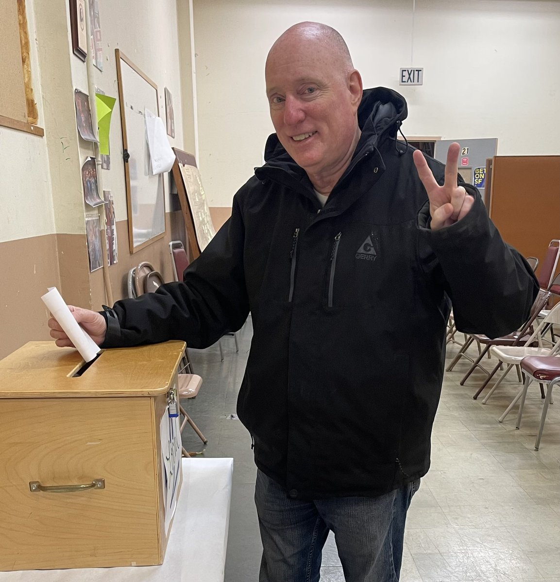 camucha king tweet media