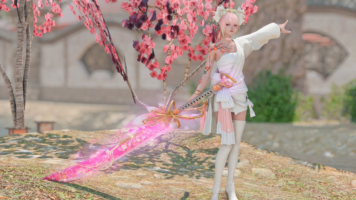 kwehlua's tweet image. joked about wanting to be a tank main next expac but now it's no longer a joke because this drk weapon is too beautiful