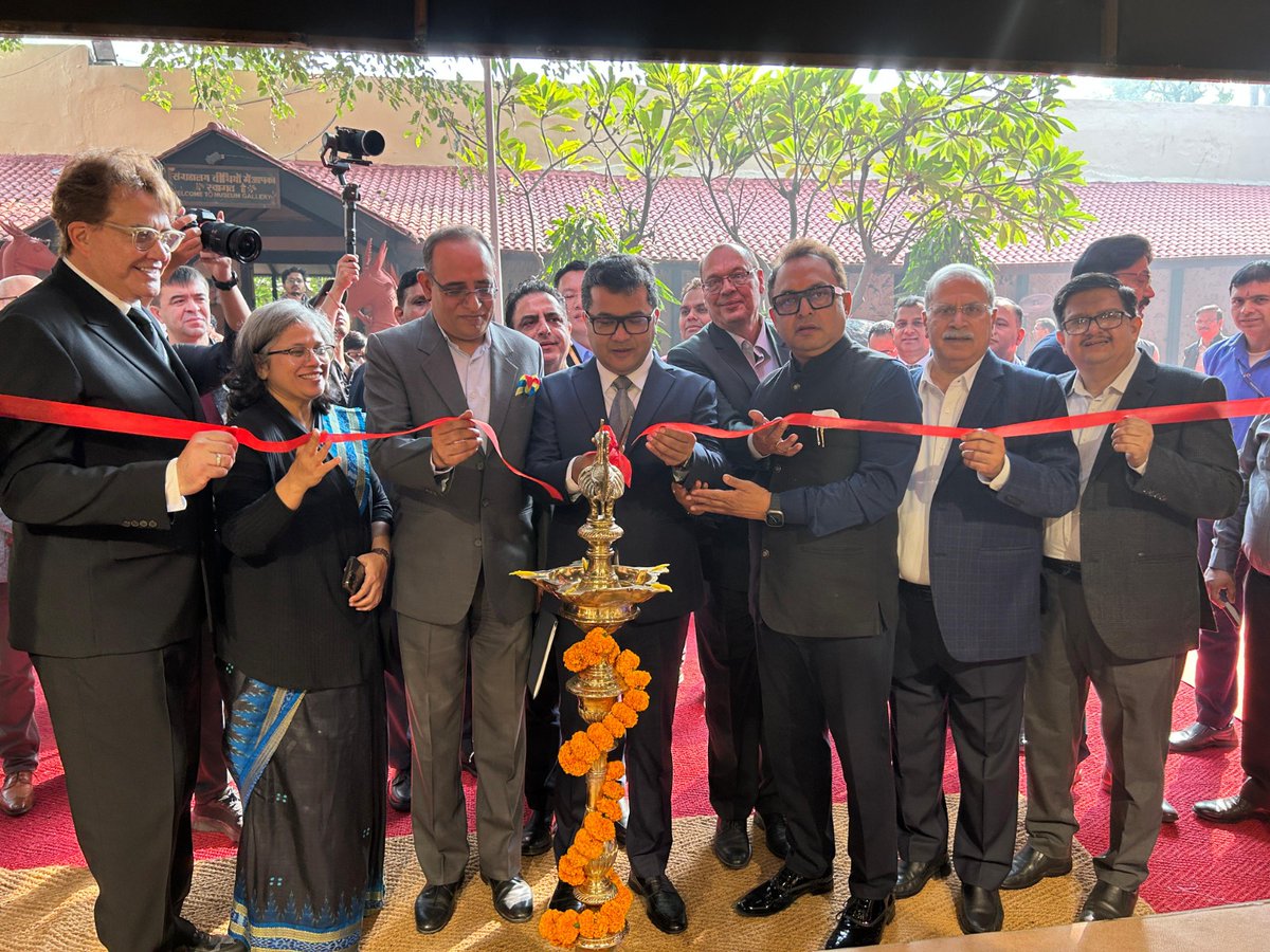 handicraftsdc's tweet photo. Sh.Pabitra Margherita, Hon’ble MoS Textiles inaugurated ‘Best of India’ showcase at World Crafts Forum 2024 at National Crafts Museum in presence of Sh.Rohit Kansal, Addl Sec; Smt.Amrit Raj DC HC; Sh.Neeraj Khanna ViceCM EPCH; Sh.Ravi Passi &amp; Mr.Saad Al-Qaddumi President WCC https://t.co/Cmp1BiMcuY
