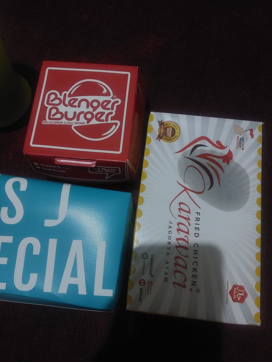 Ceu_yeyen07's tweet photo. Definisi "Wayarzuqhu Min Haisu La Yahtasib"

Kalau lagi inget isi dompet, ga akan kebeli makanan² ini, tapi yg namanya rezeki, Allah datangkan dari arah yang tidak diduga² 🥲
Beberapa hari ini ada aja kiriman makanan²nya https://t.co/Xm1PN4t6Yd