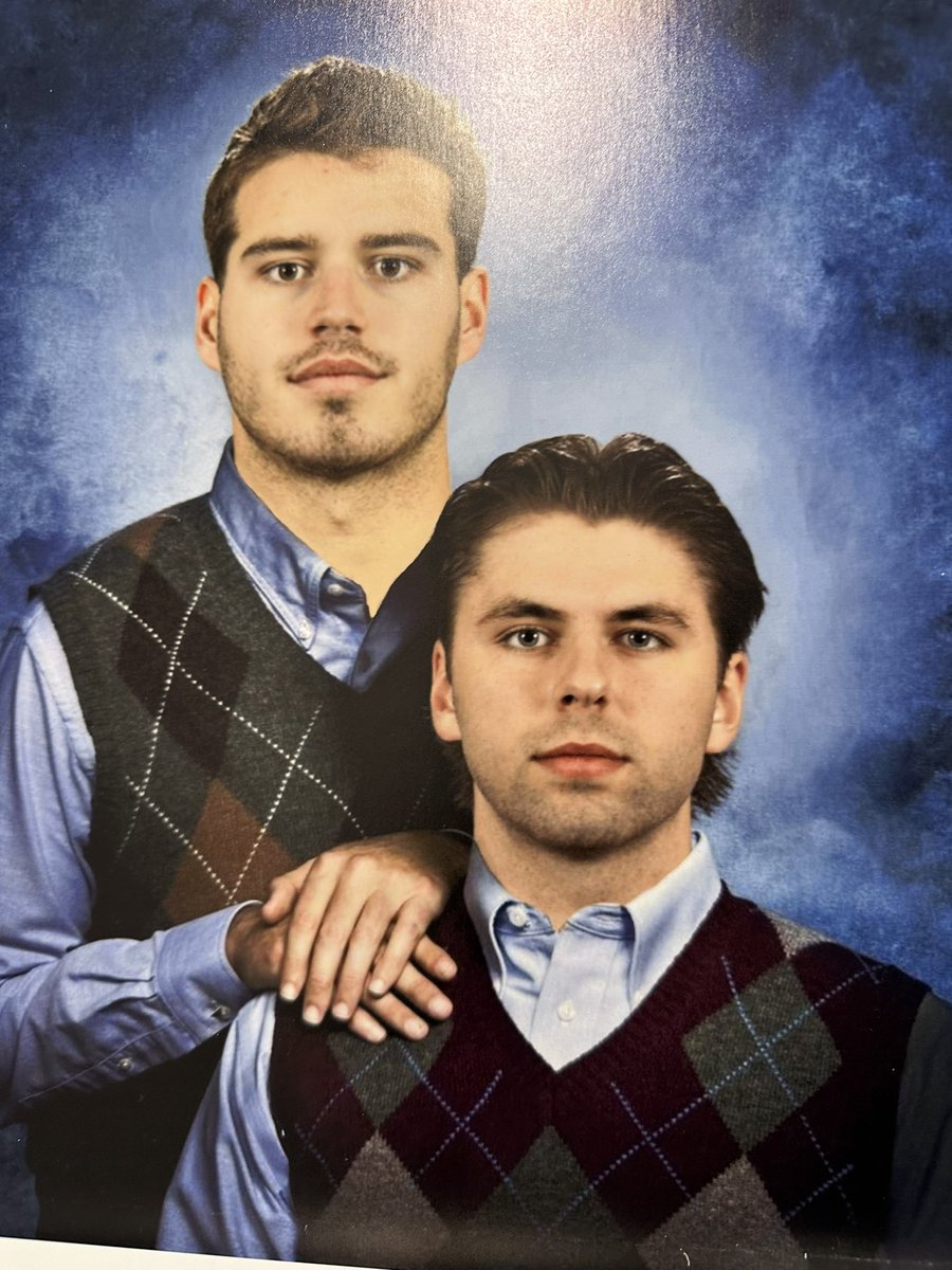 JacketsInsider's tweet photo. A quick #CBJ story. In LA, I saw Adam Fantilli and Cole Sillinger laugh and exchange pucks during warmups for something — a picture, perhaps. What could it be?

Here’s the answer. Fantilli said he wants to take it home but the equipment staff has claimed it and it’s traveling now https://t.co/vtP4dzsjy1