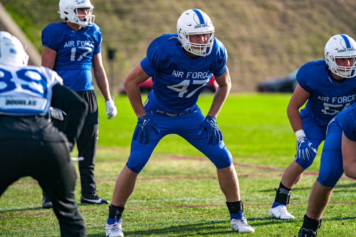 Shoutout to our Bolts of the Week!

Offense: Omari Elias, Caden Romo, Brody Fortunati, Marcus Roser

Defense: Kaden Freeman, Jack Franklin, Kade Steadman, Jake Kepler, Erik Lewis, Drew Dubuclet

Special Teams: Mikhail Seiken, Jake Kepler

#WorkWins | #BoltBrotherhood ⚡️