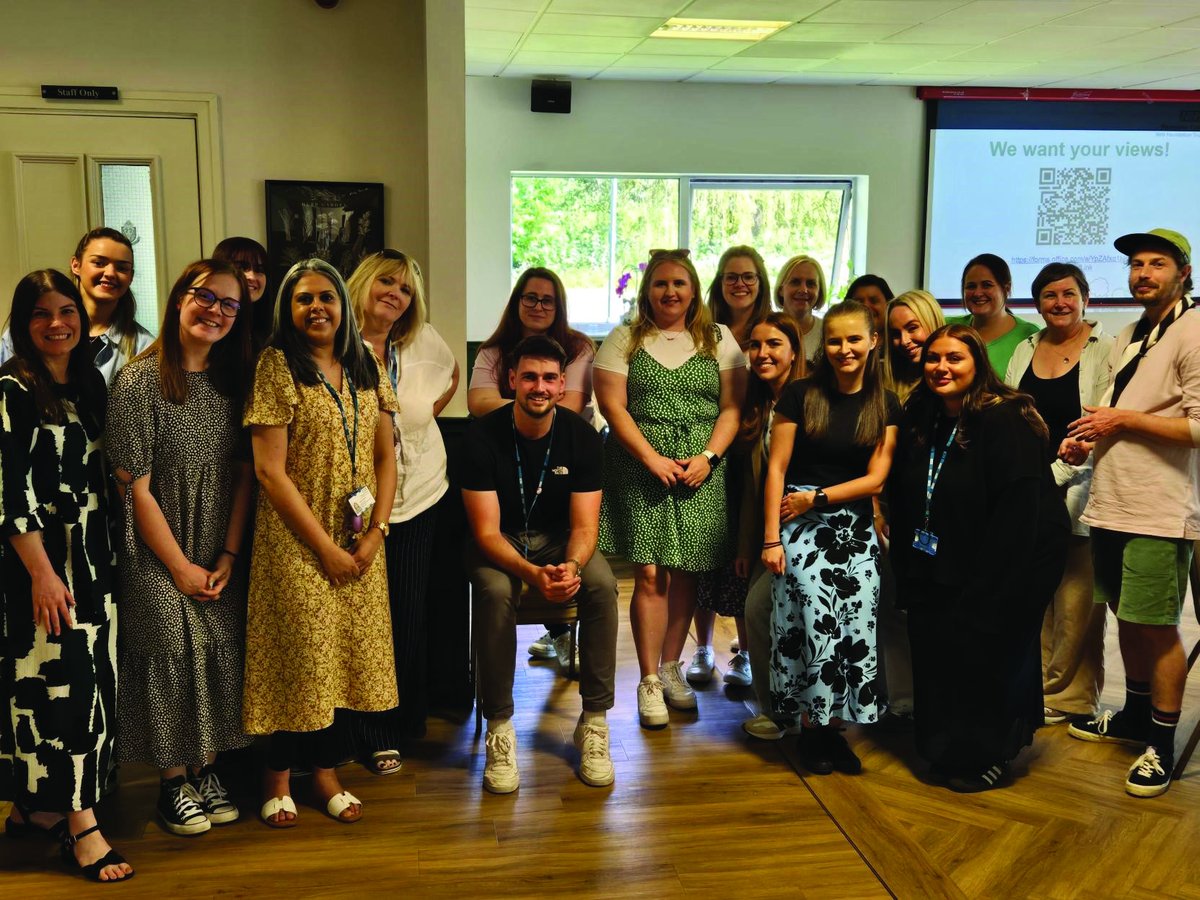 PennineCareNHS's tweet photo. Who are you rooting for to win our team of the year award?

Our final #PennineCarePeople Awards category celebrates these top teams, with thanks to sponsors @max20_Projects @lornamax20NHS

🏘️Bury home treatment team

👧Bury mental health support team

📍Out of area placement team https://t.co/YDTrb5HsmL